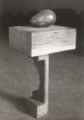 Marc Vaux. La Muse endormie de Constantin Brancusi. Um 1960